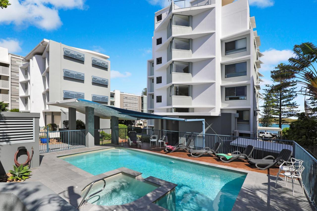 Cerulean Apartments Caloundra Exterior photo