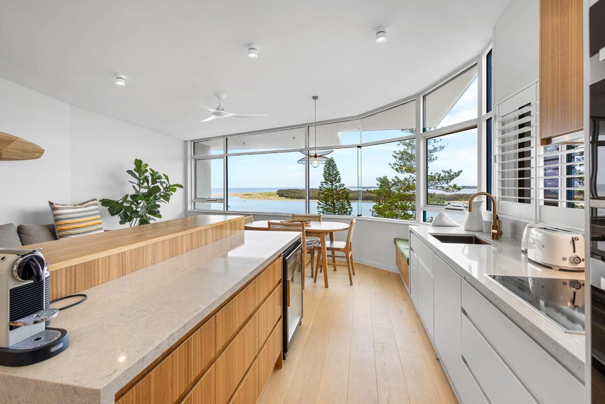 Cerulean Apartments Caloundra Exterior photo